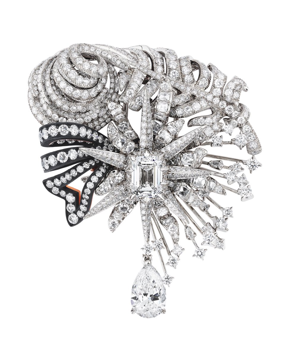 SALON D'APOLLON BROOCH