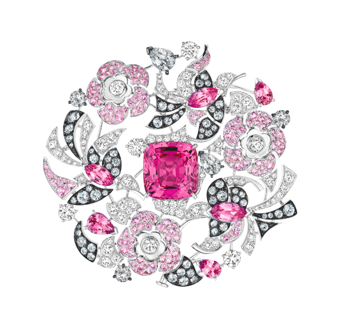 Chanel sees life in pink