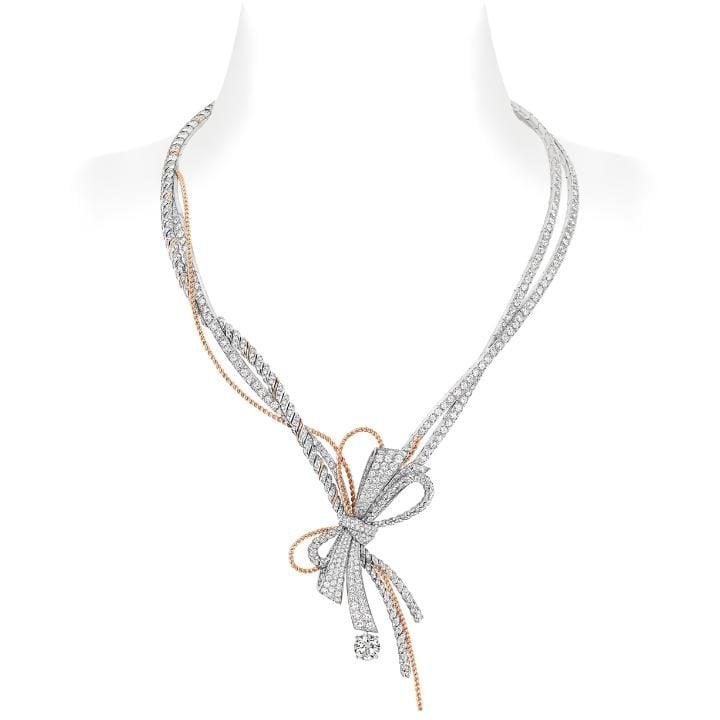 InsolenceHJnecklace-large_trans_NvBQzQNjv4BqqVzuuqpFlyLIwiB6NTmJwfSVWeZ_vEN7c6bHu2jJnT8