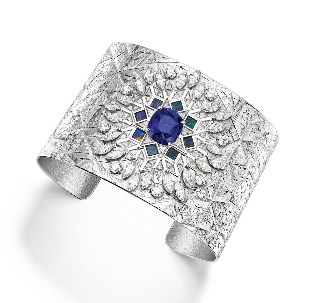 Piaget, Sunlight escape