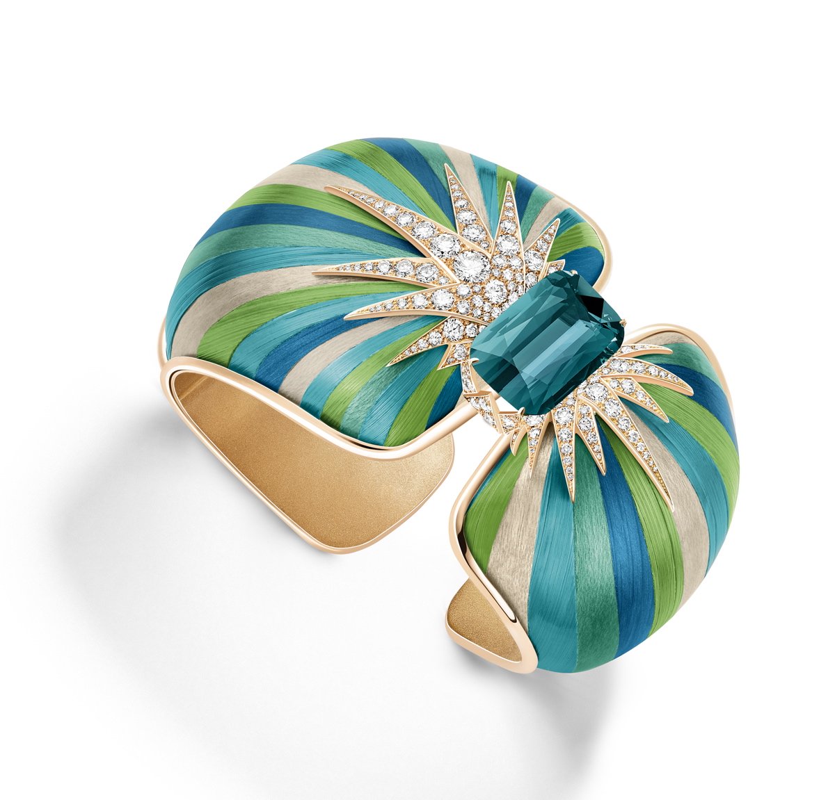 Piaget, Sunlight escape